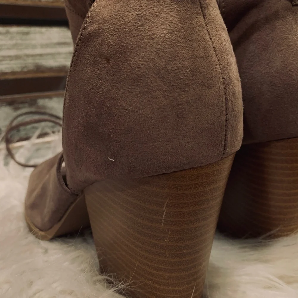 Heels Bundle - Picture 9 of 13